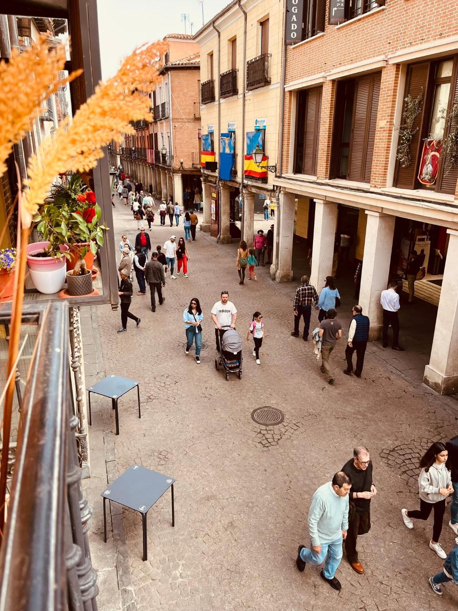 C-Mayor 4 Personas Alcalá de Henares Exterior foto